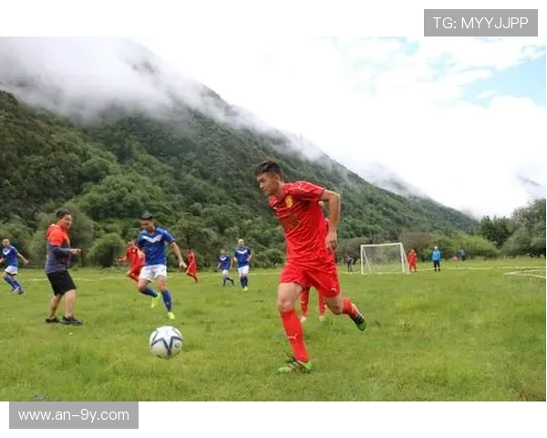 武汉足球巅峰对决江岸强势出击黄陂誓夺荣耀之战 武汉足球巅峰对决江岸强势出击黄陂誓夺荣耀之战